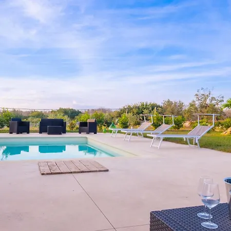 Giulia Con Piscina Privata - *