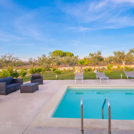 Giulia Con Piscina Privata -