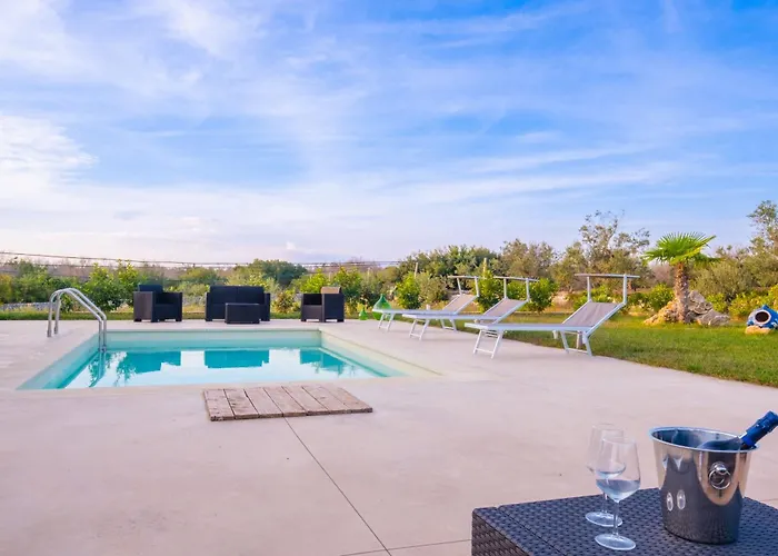 Giulia Con Piscina Privata - *